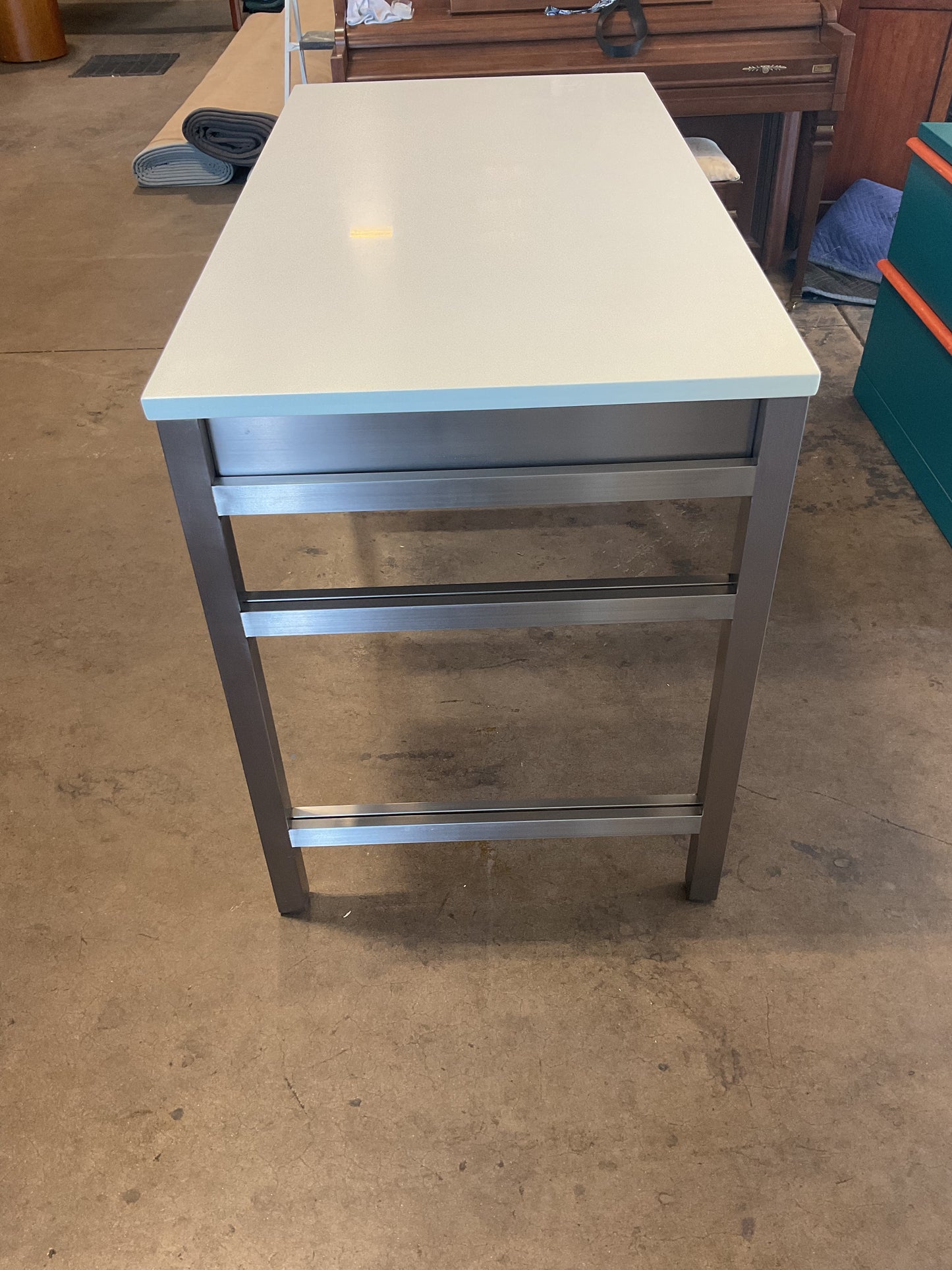 Kitchen Island **WH**