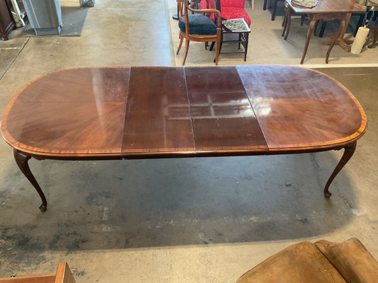 Big Fam Table **WH**