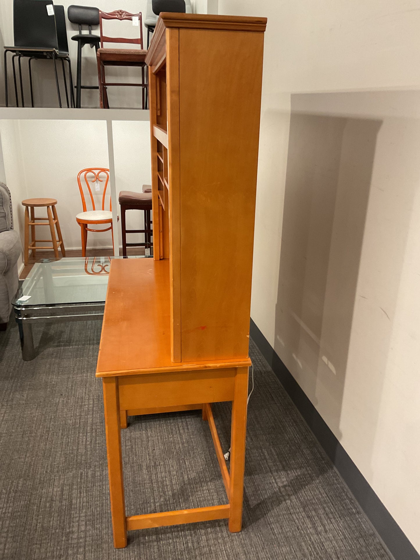 Maple Desk Hutch