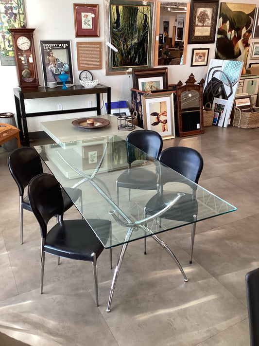 Jack Frost Dining Set