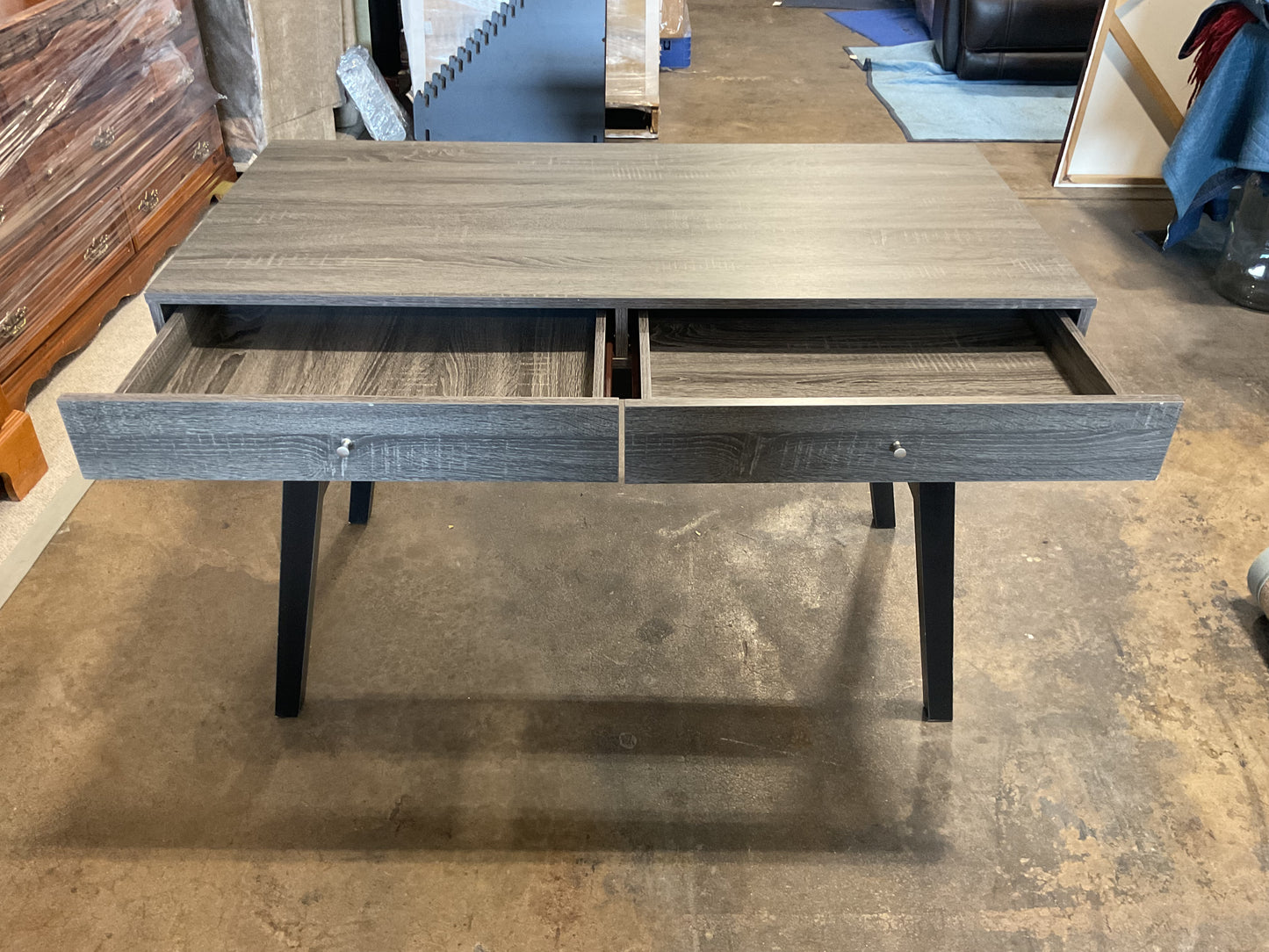 Shady Gray Desk **WH**