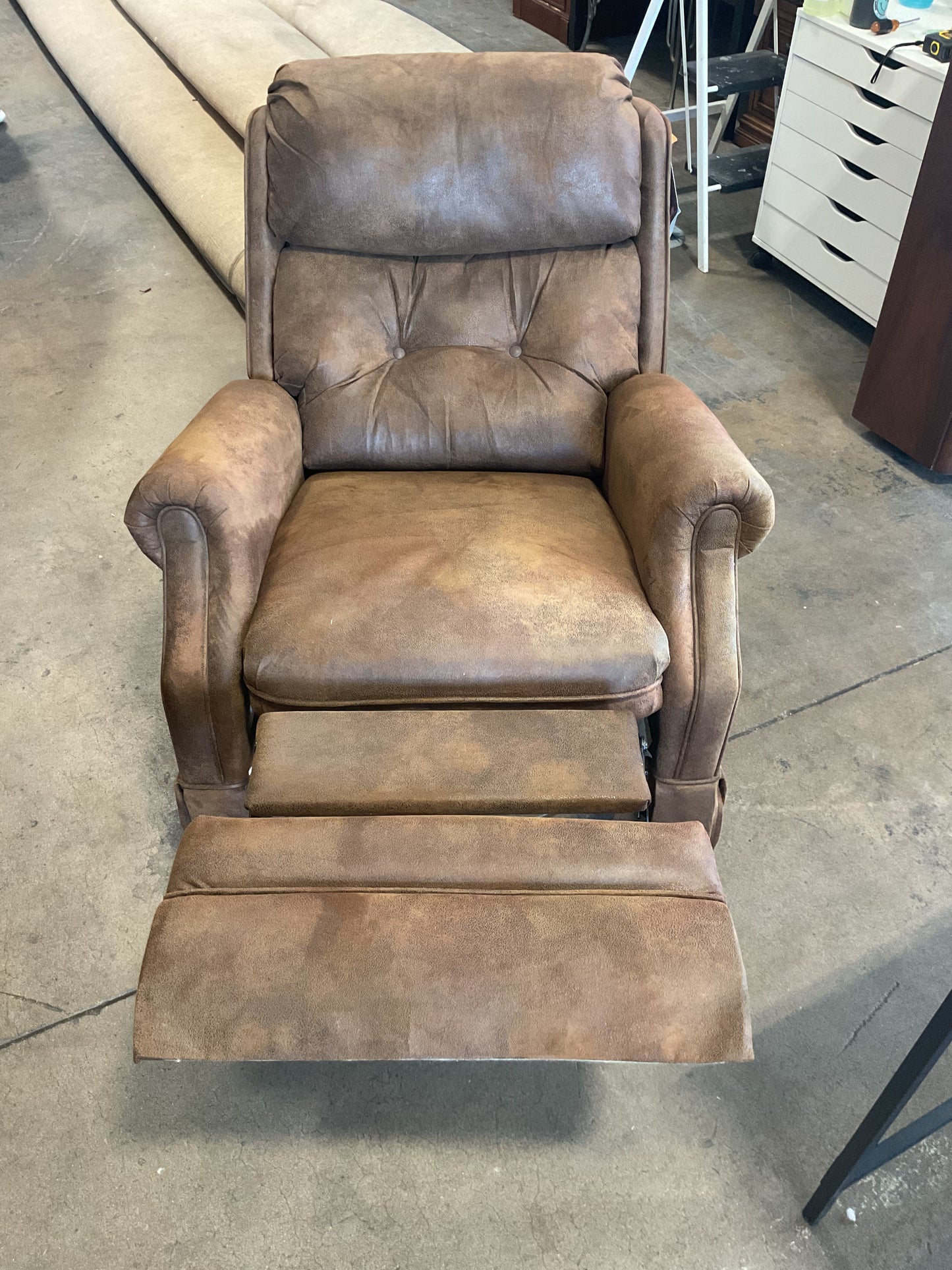 Coco Recliner **WH**
