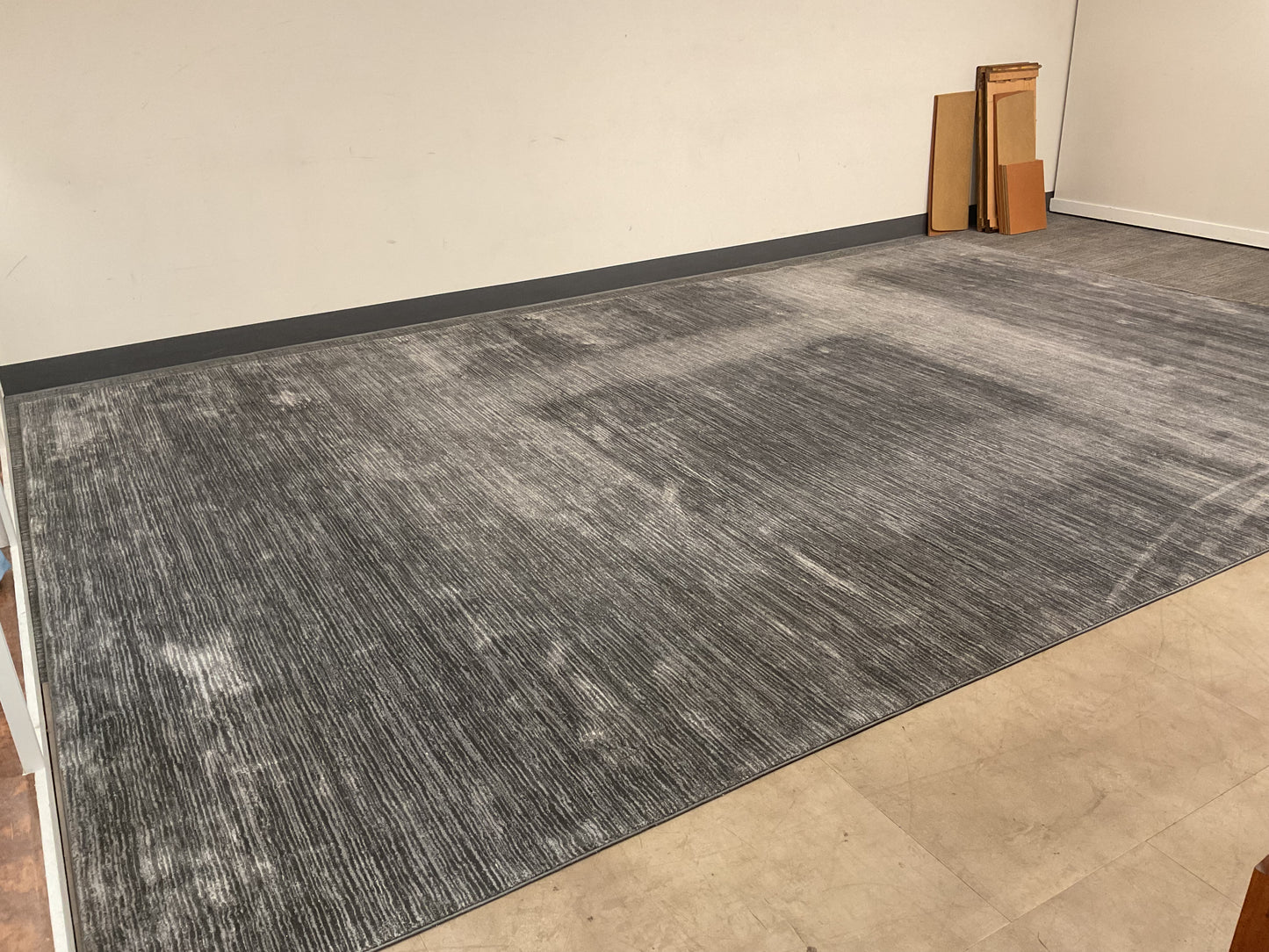 Shady Grey Rug (R041)