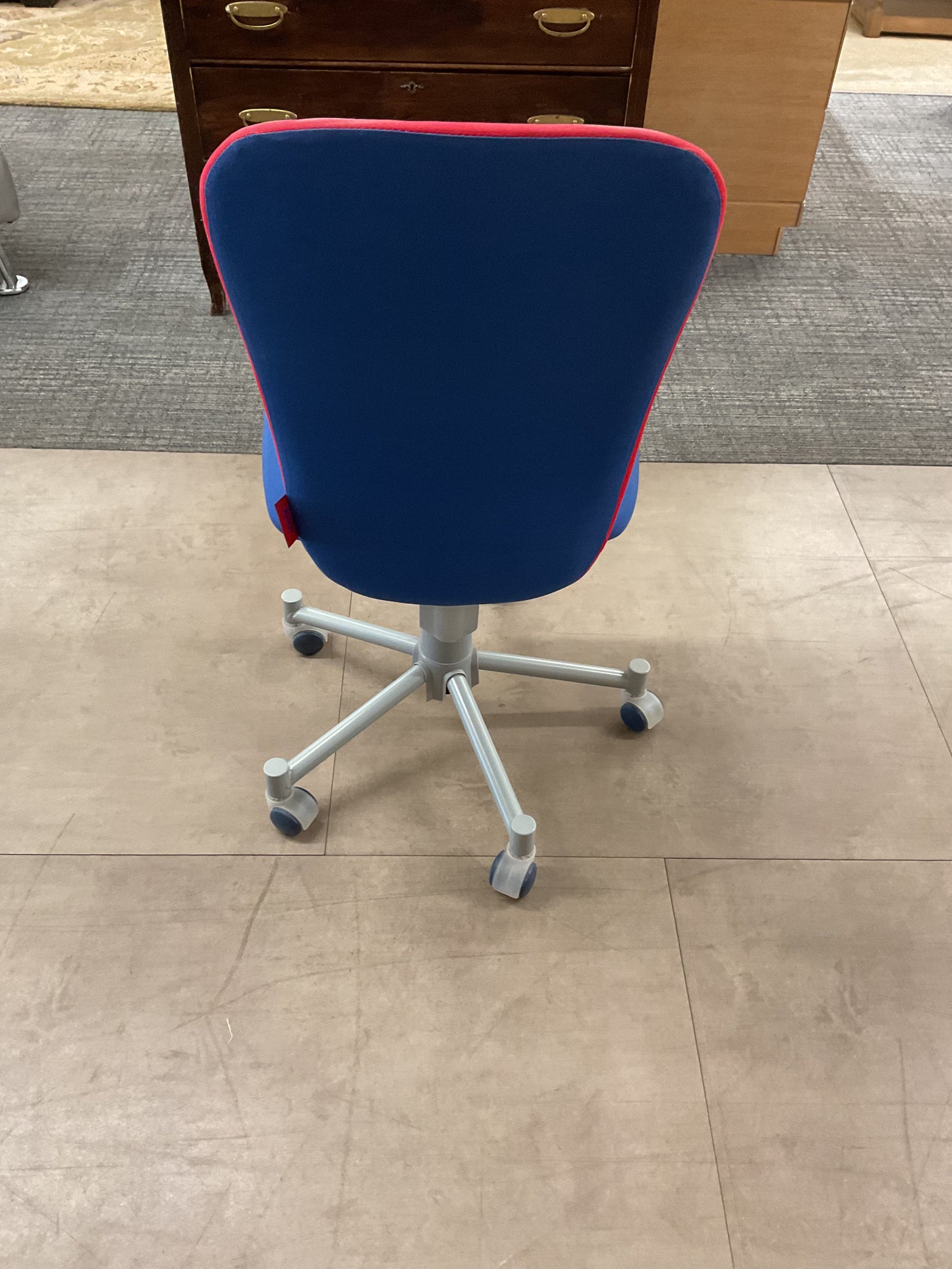 R&B Desk Chair (WH)