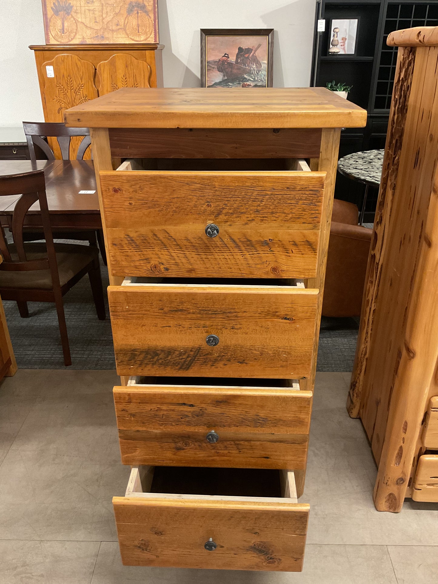 Oh That’s Solid Dresser