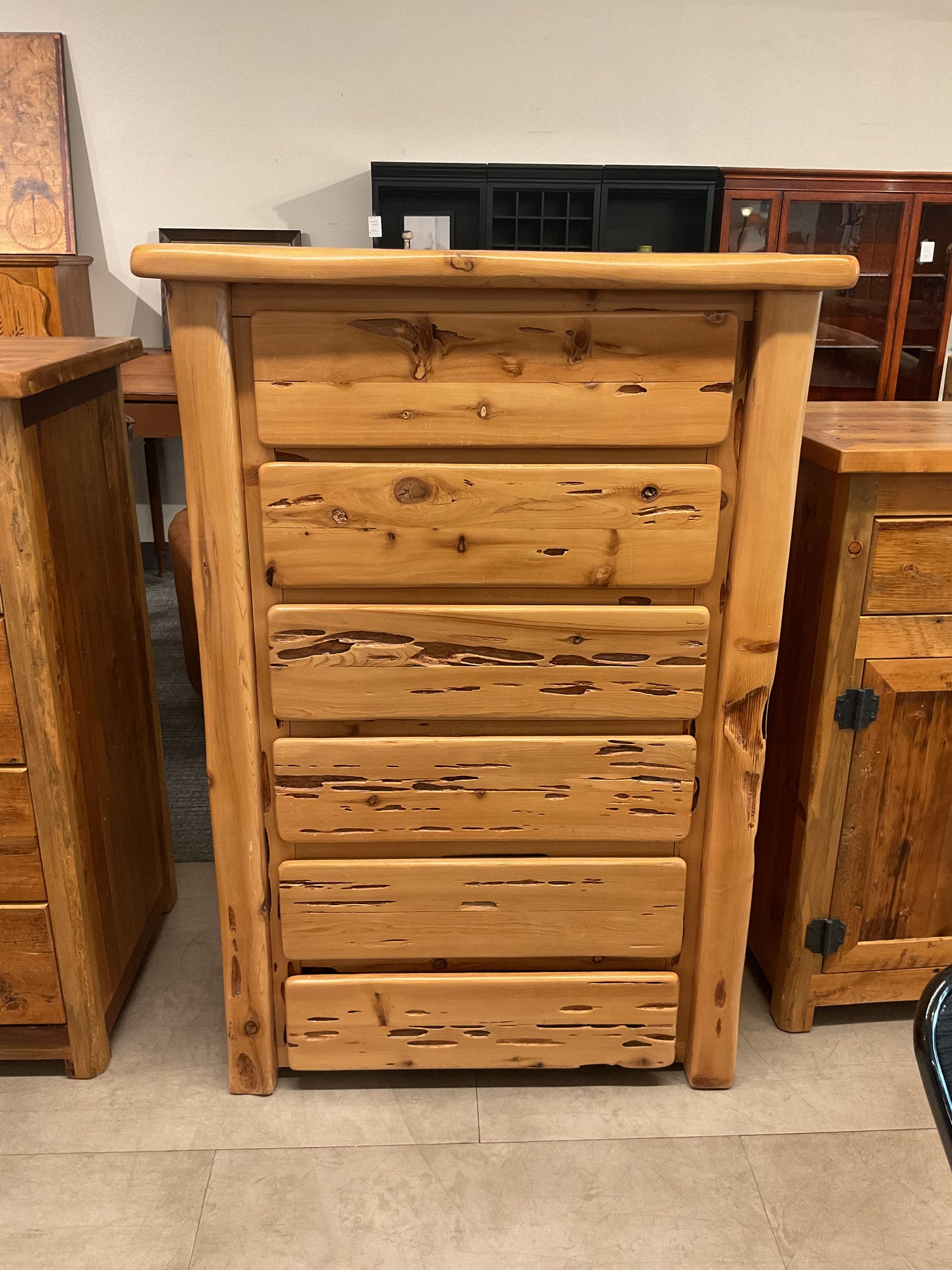 Holy Dresser