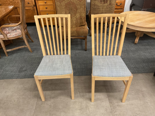 Cute Chair Pair