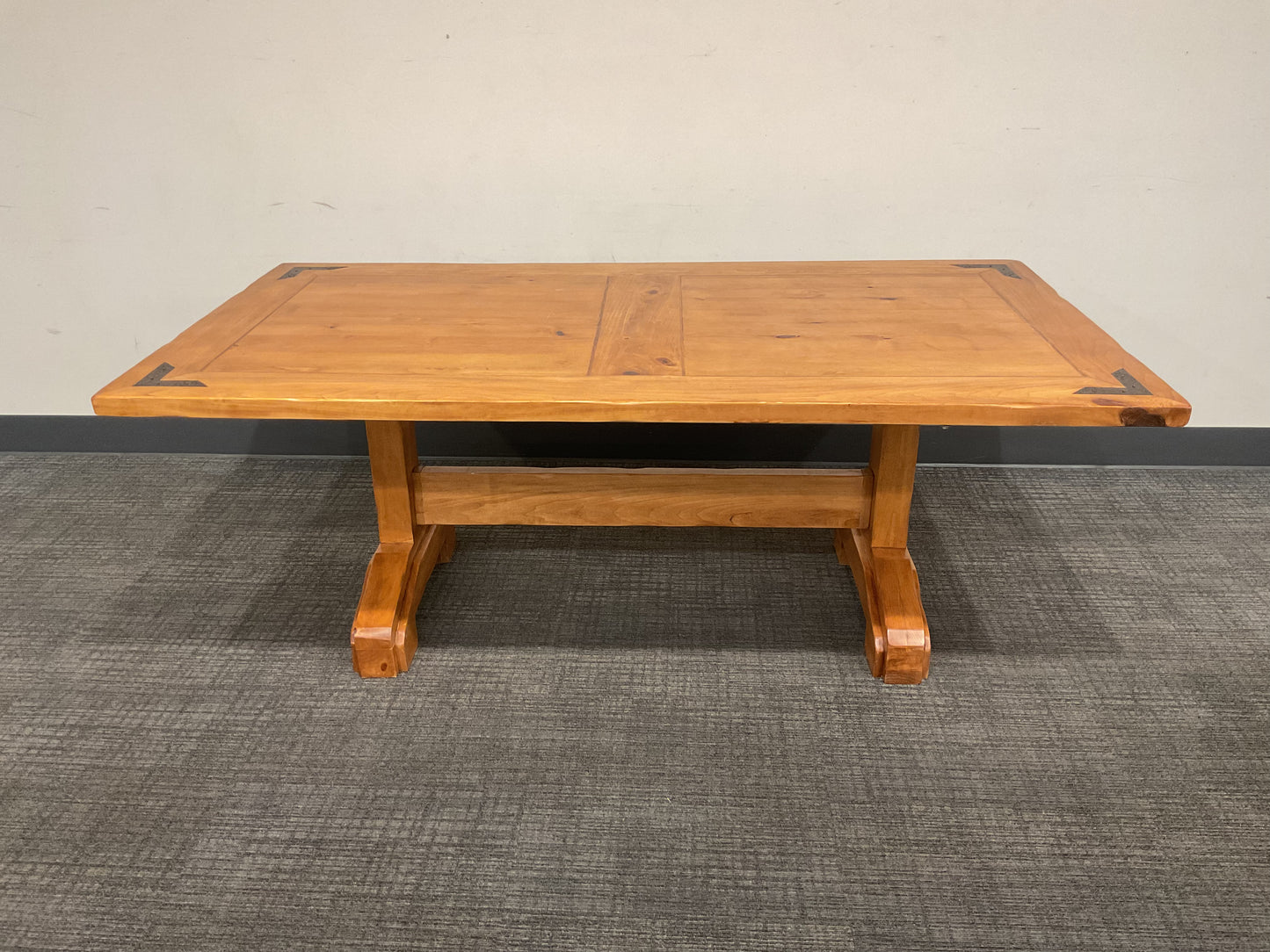 Woody Table