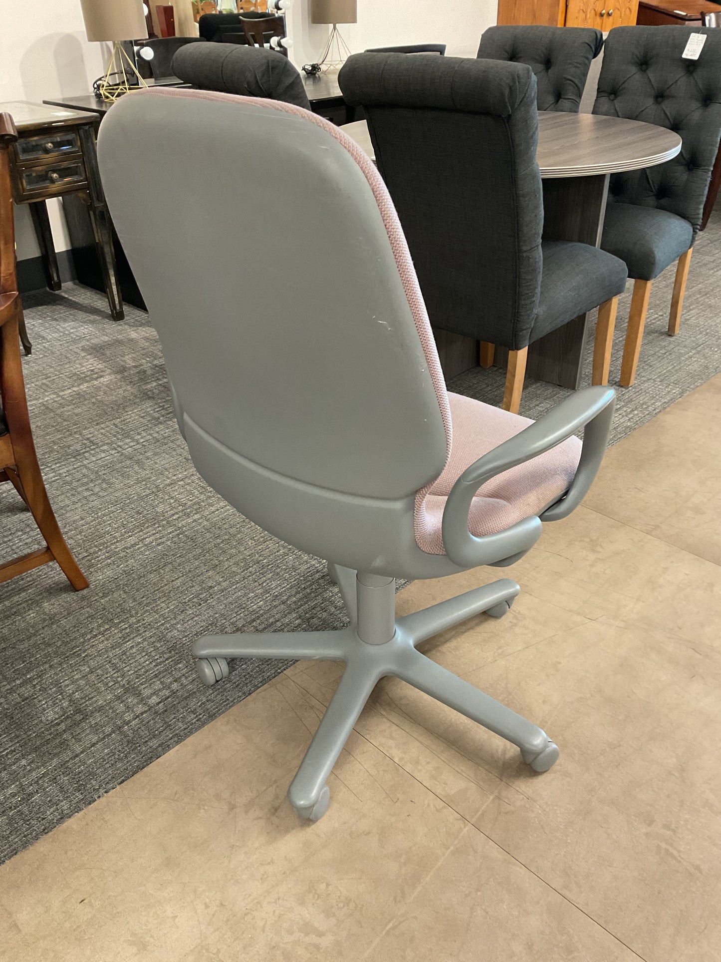 Sweet But Basic Office Chair