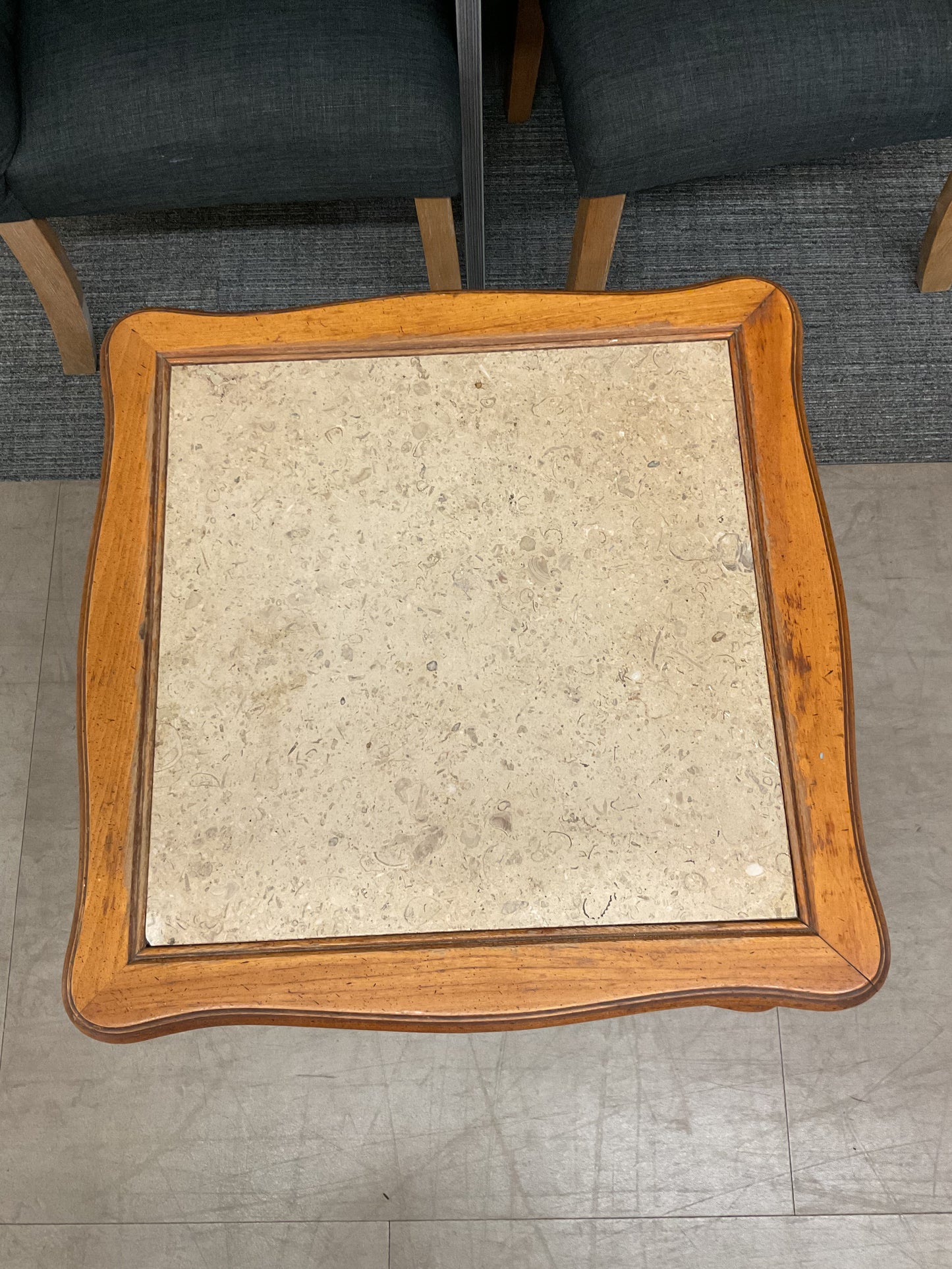 Hard Shell Side table