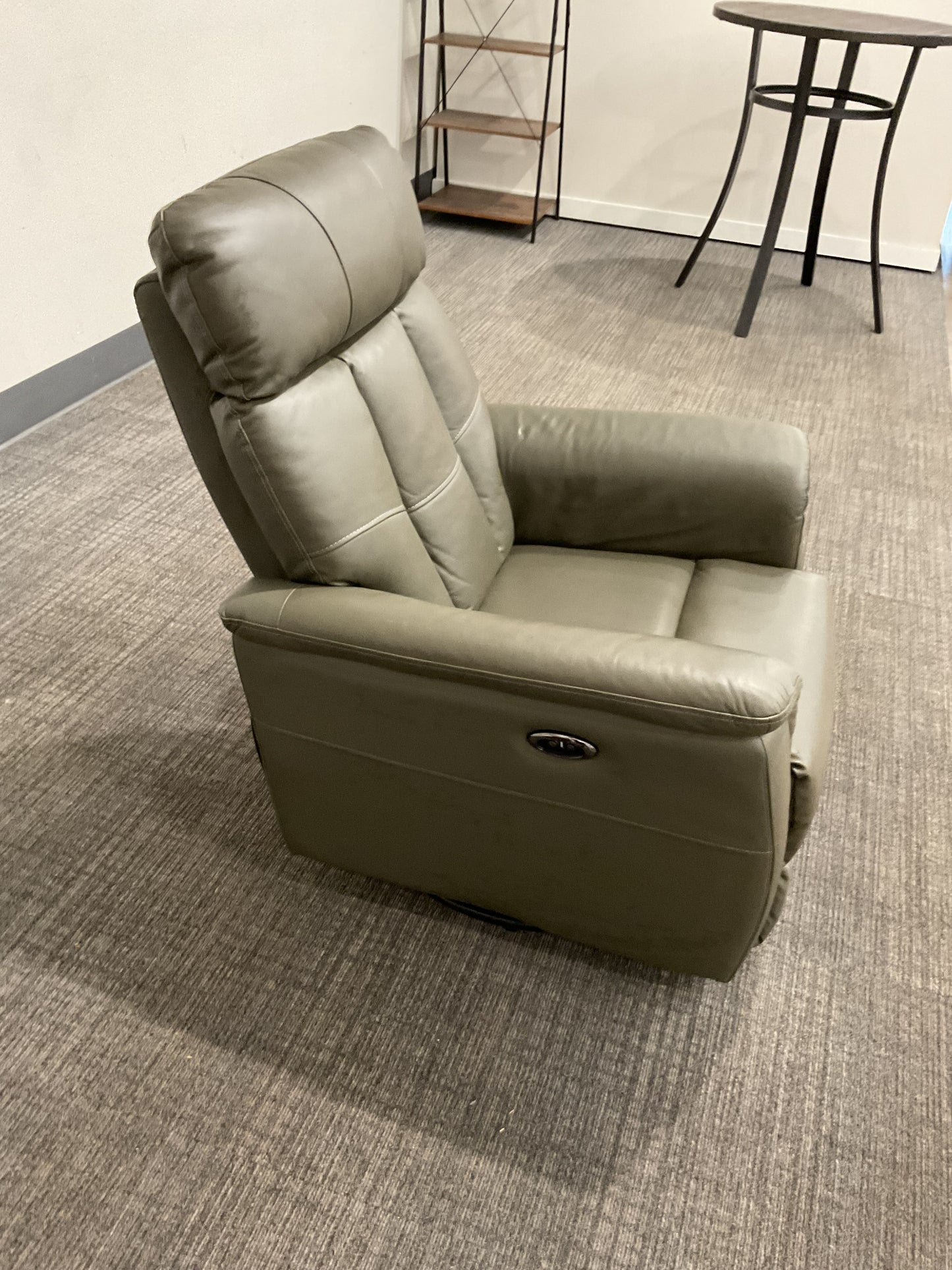 Anthracite Power Recliner