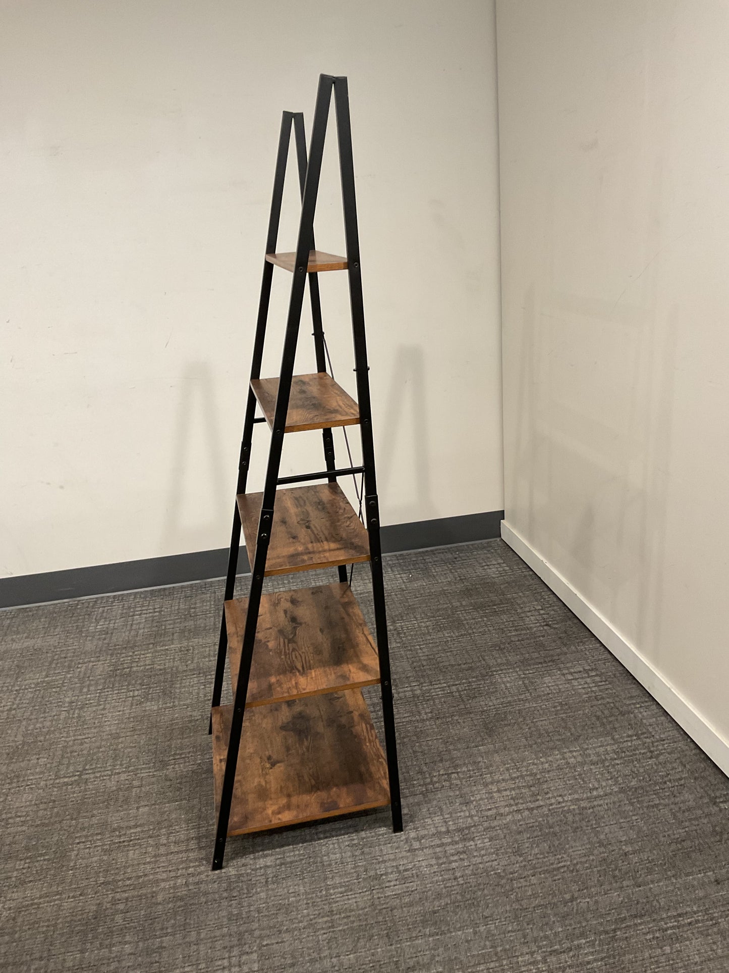 Laddy Bookshelf