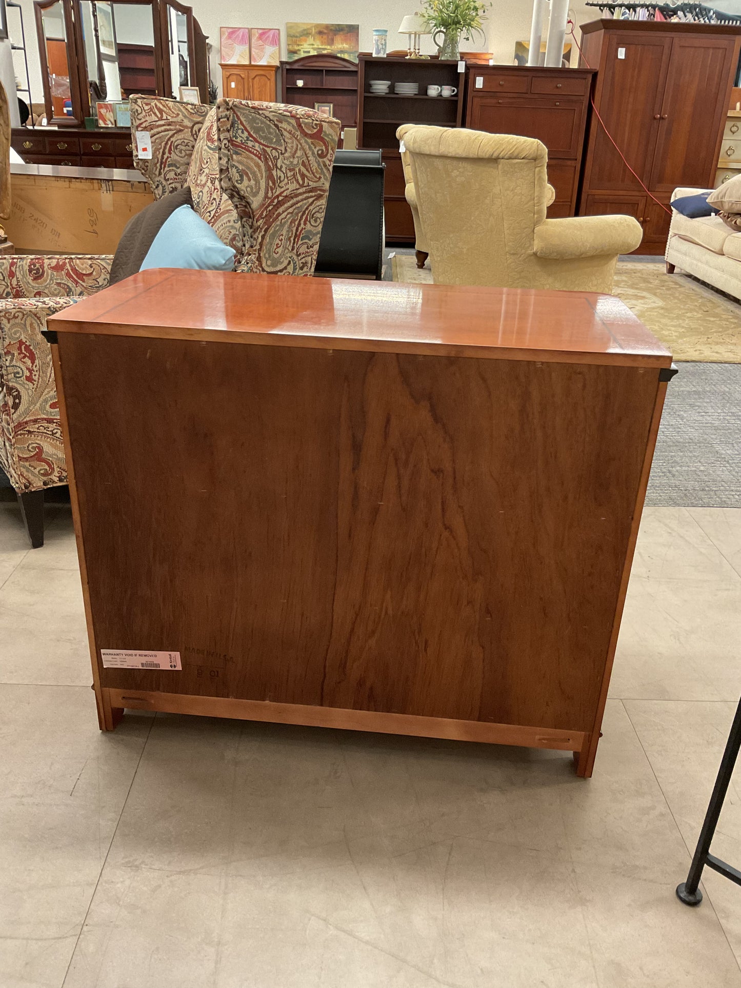 Black Diamond Dresser ￼