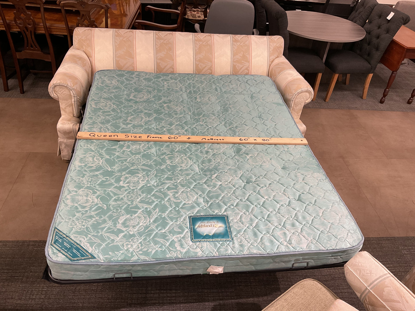 Warrington Queen Sleeper Sofa