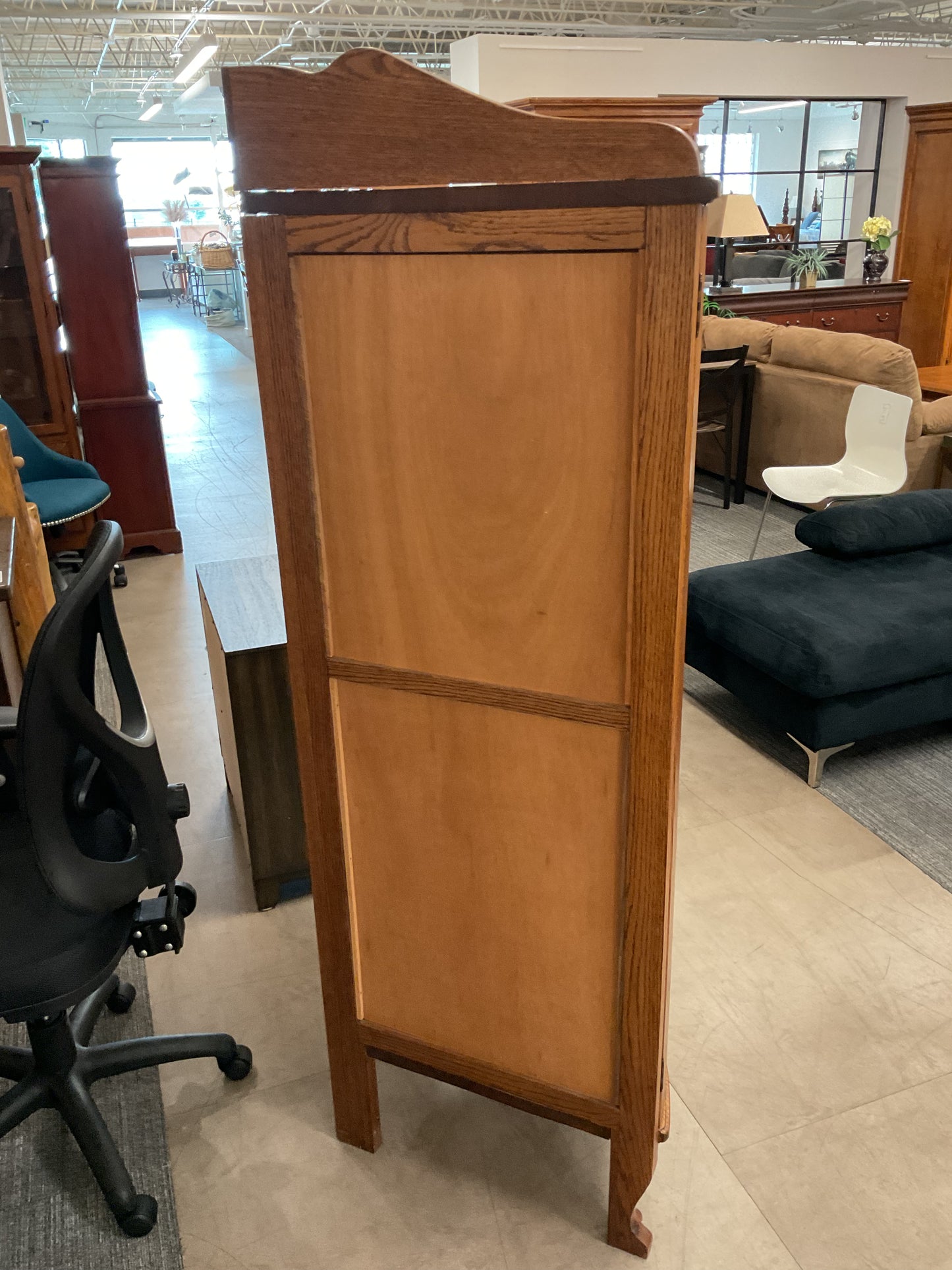 Grandmas Corner Hutch