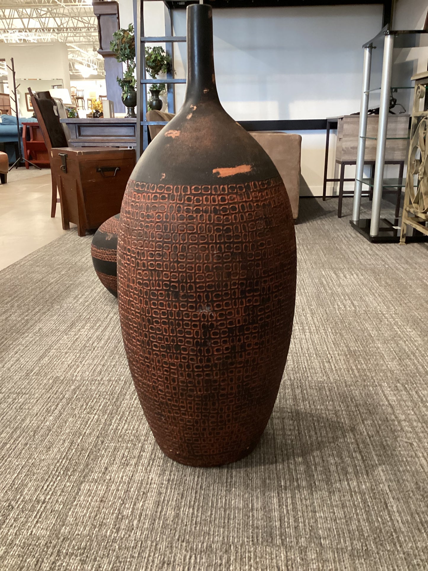 Lady Black Mambazo Vase