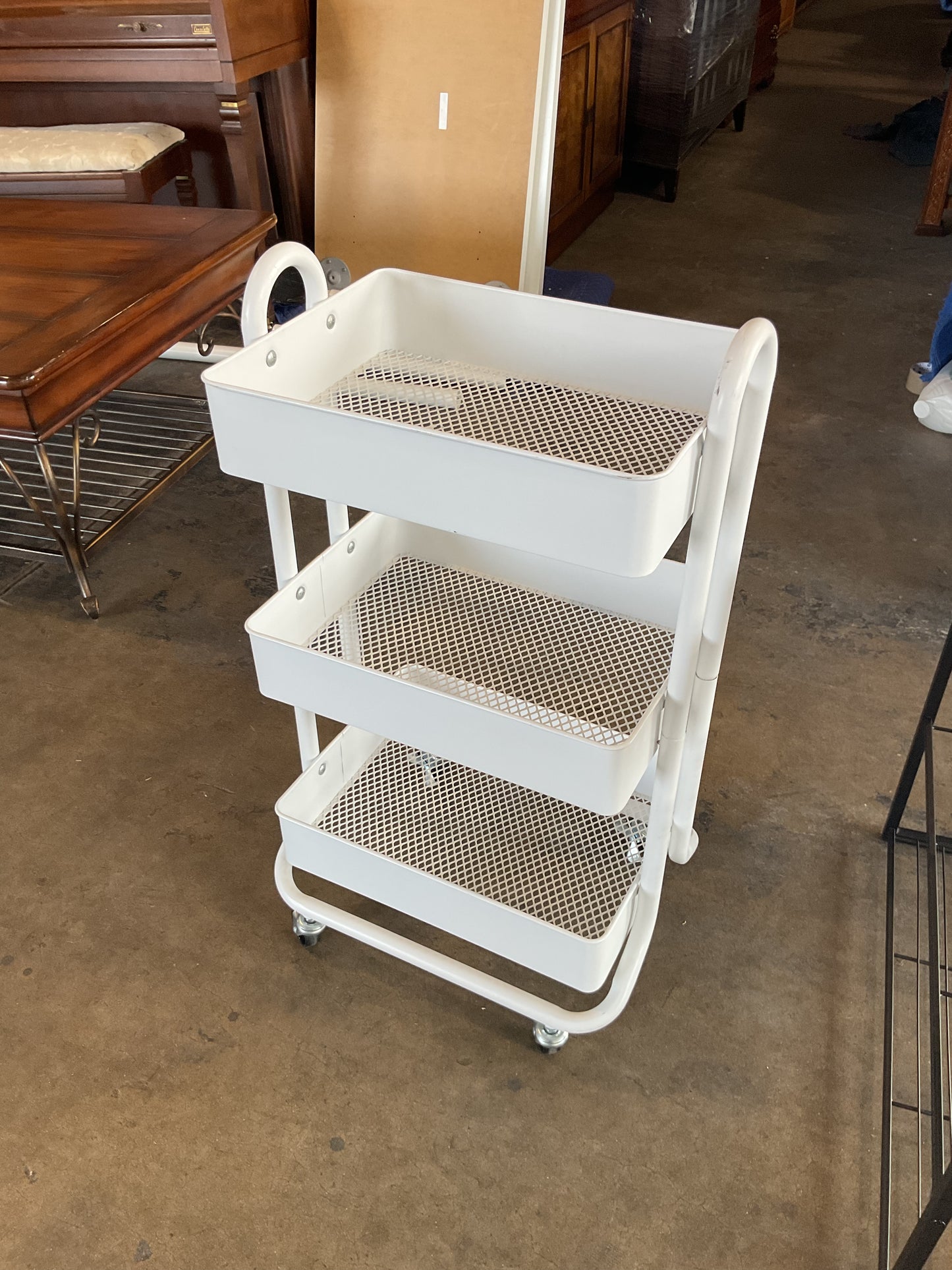 White Cart **wh