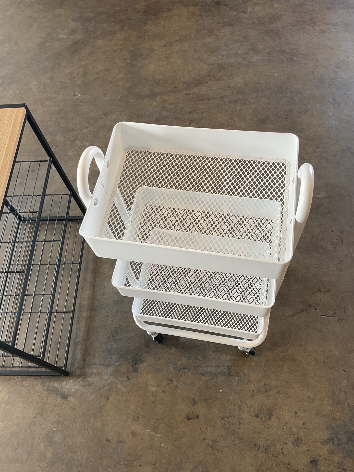 White Cart **wh