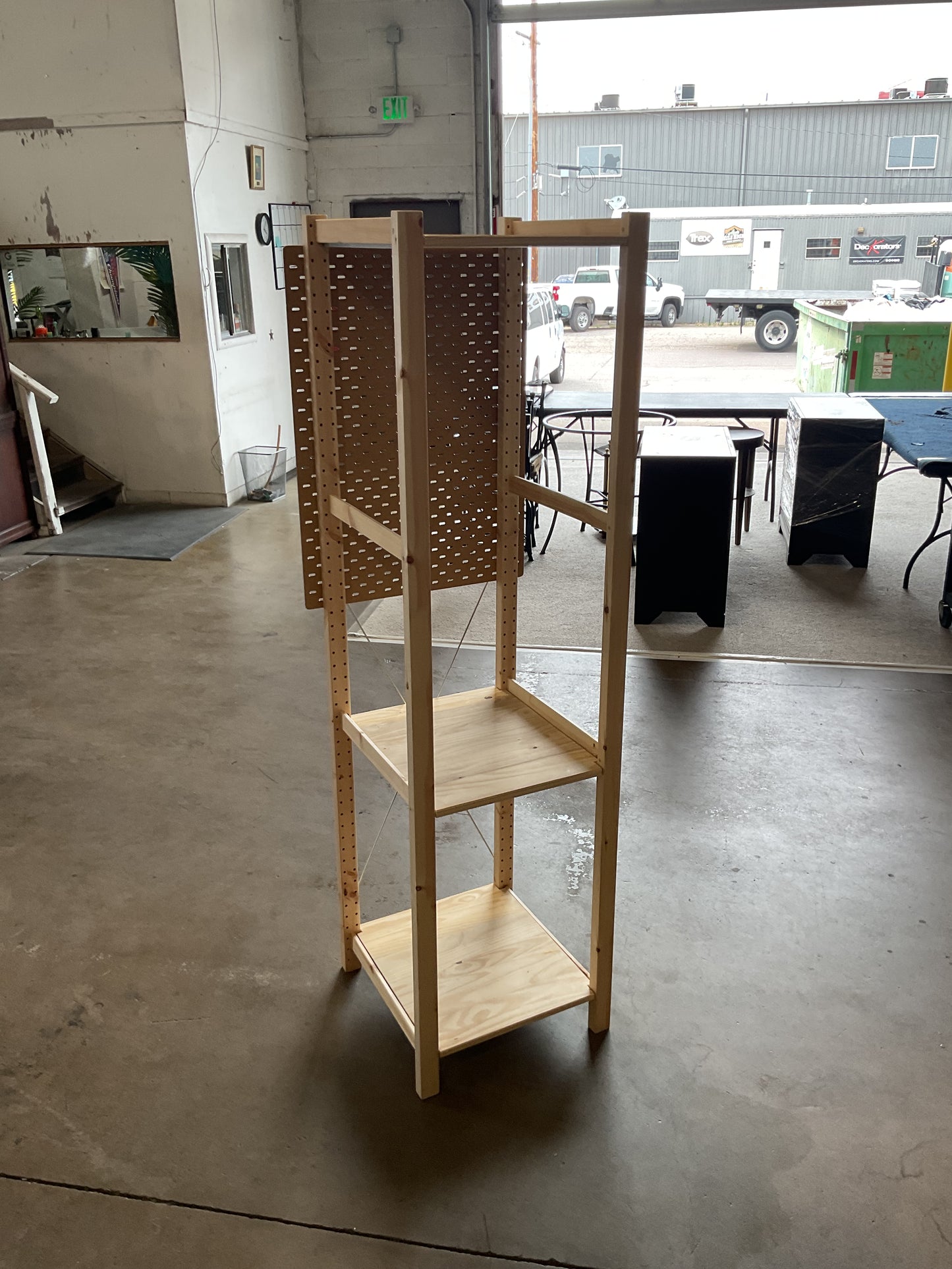 Garden & Tool Rack **wh
