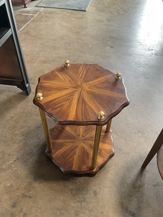Lil Vintage Table **wh