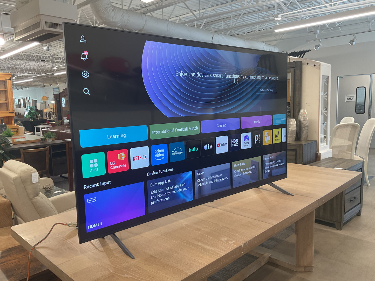 (75” LG) webOS AI TV