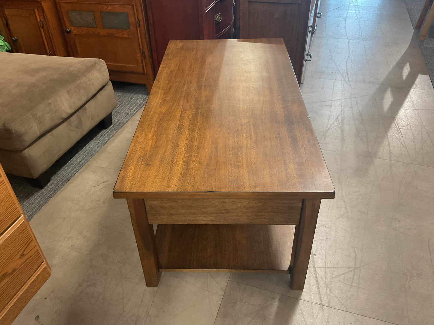JK Lift Coffee Table