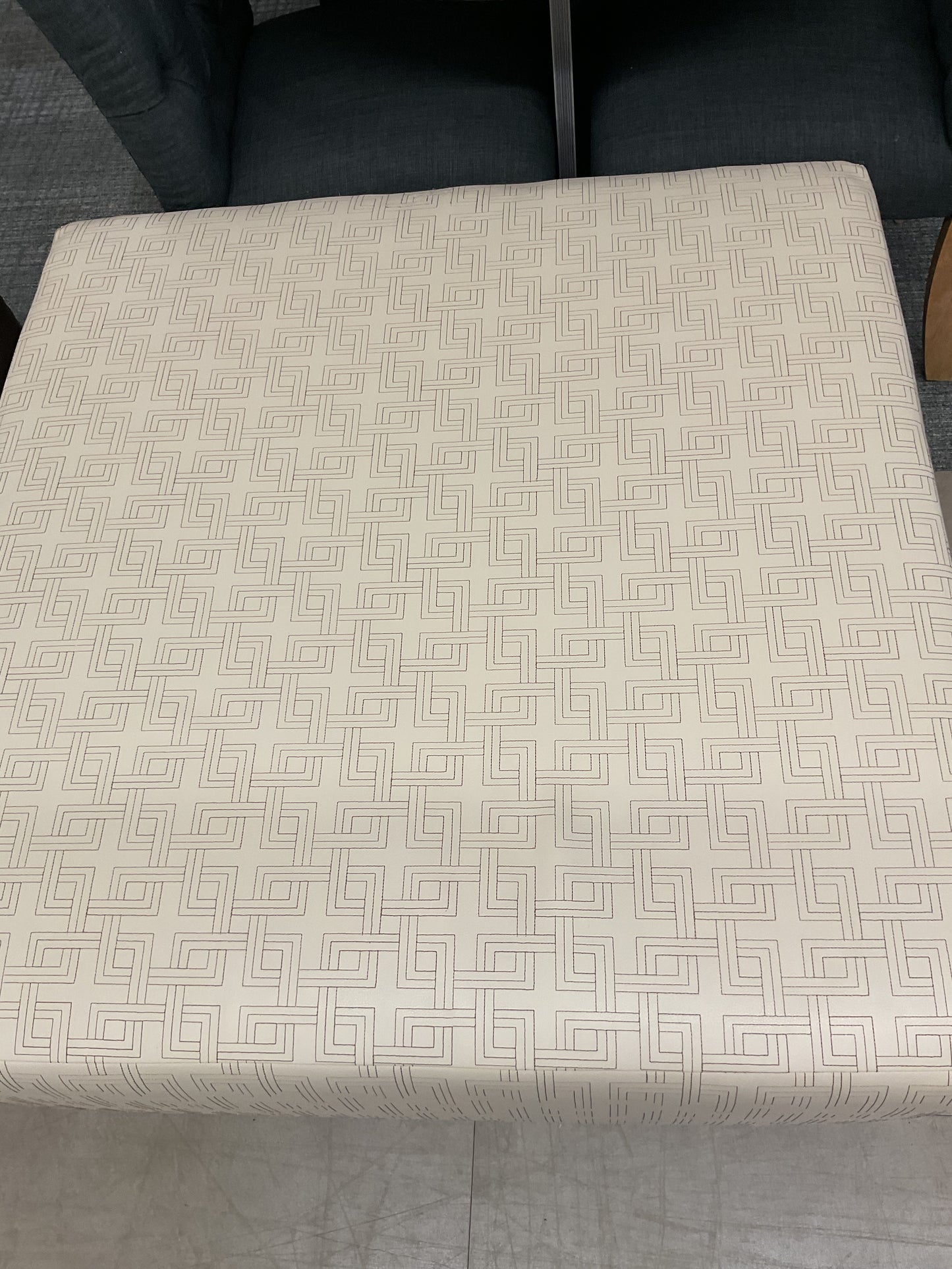 Tetris Ottoman