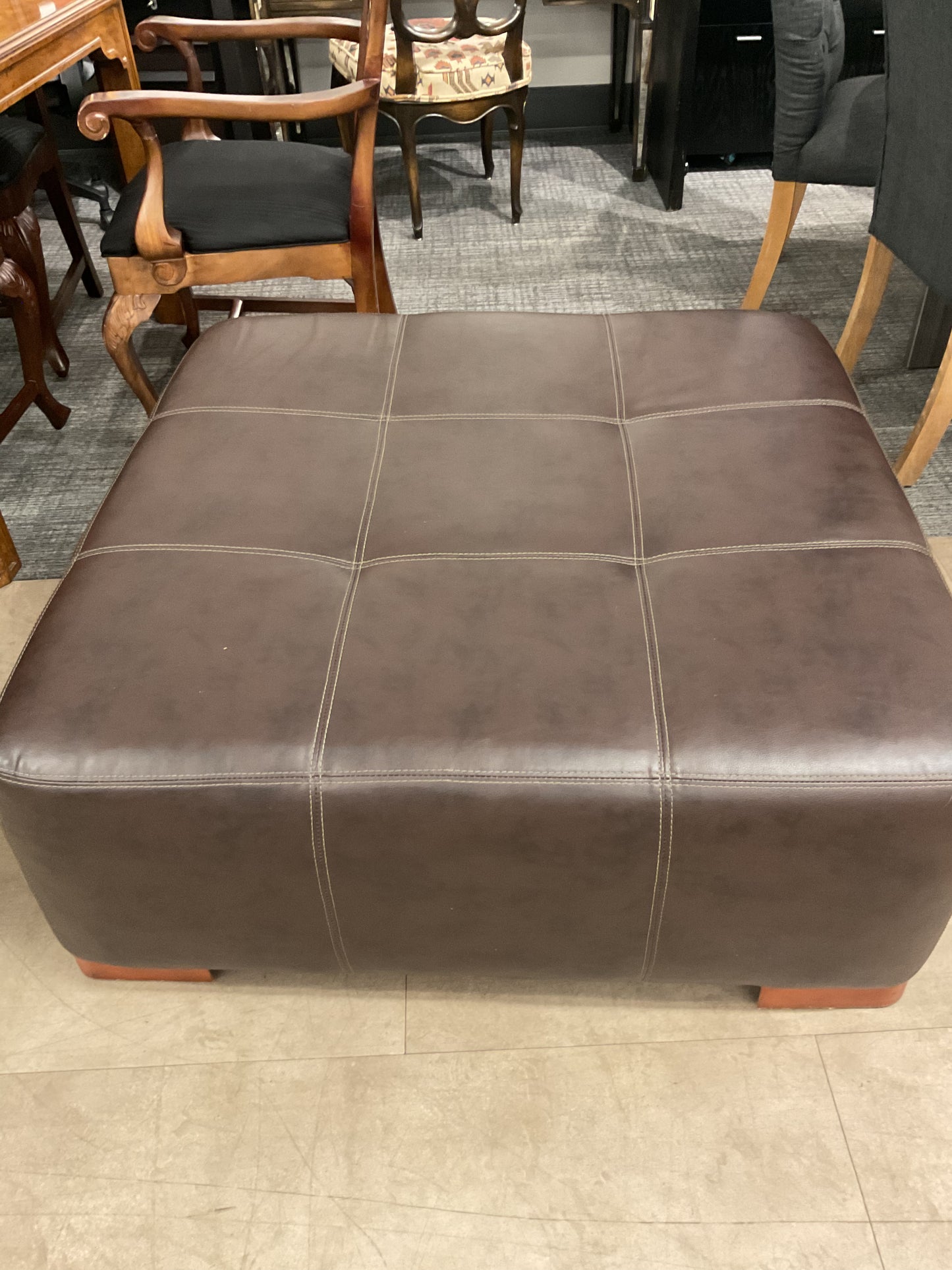Brownie Ottoman