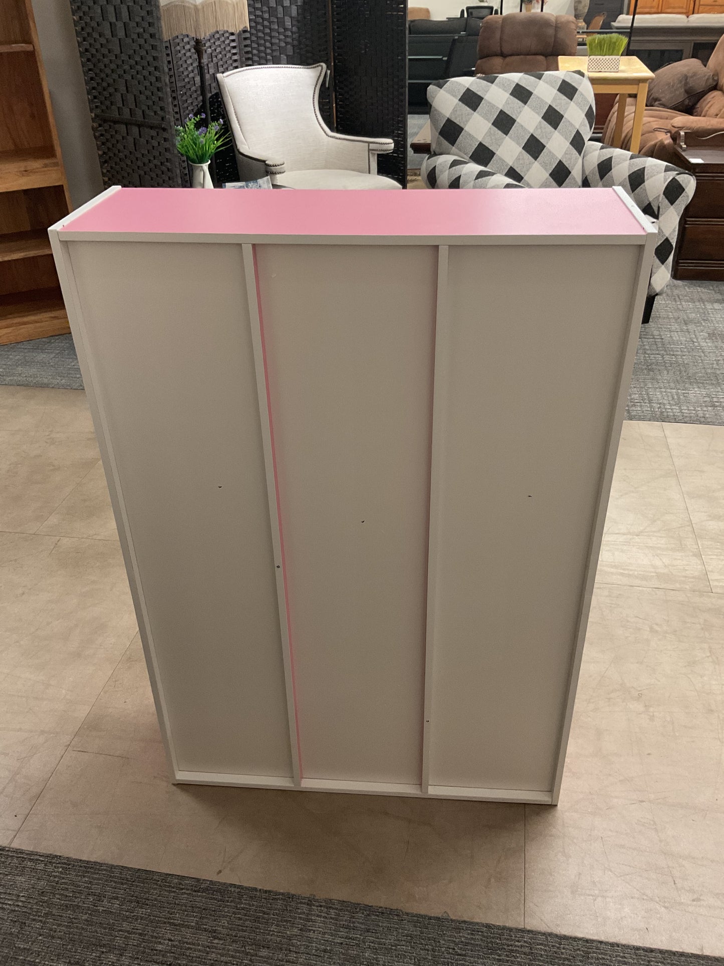 Bubblegum Bookshelf