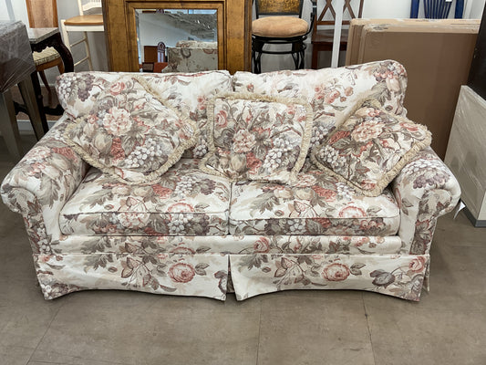 Garden Of Grapes Sleeper Sofa (WH)