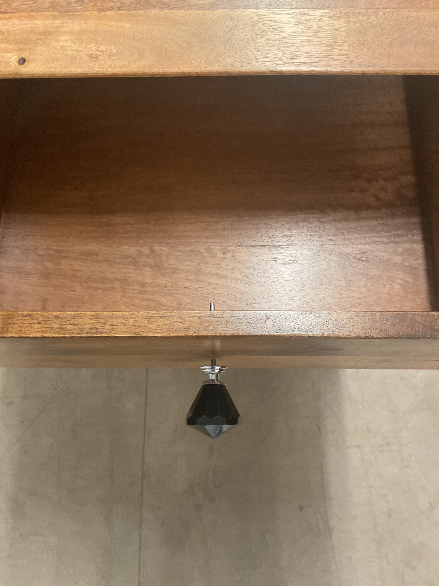 Lexi’s Side Table