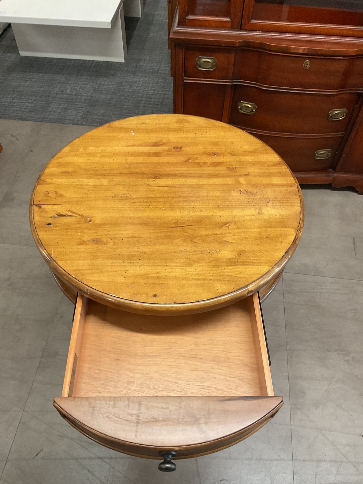 Well Rounded Side Table