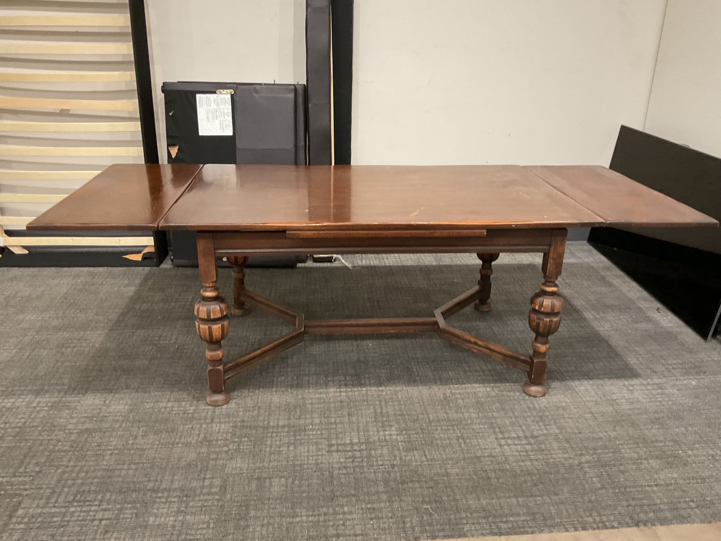 Victorian Draw Leaf Table