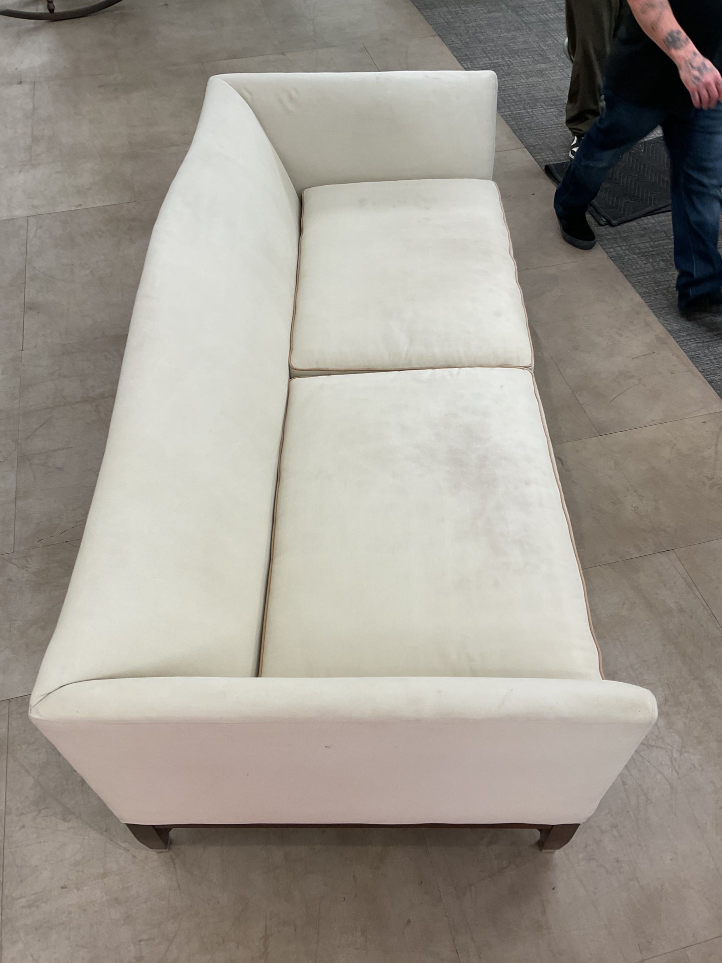 *WH*Essence Sofa