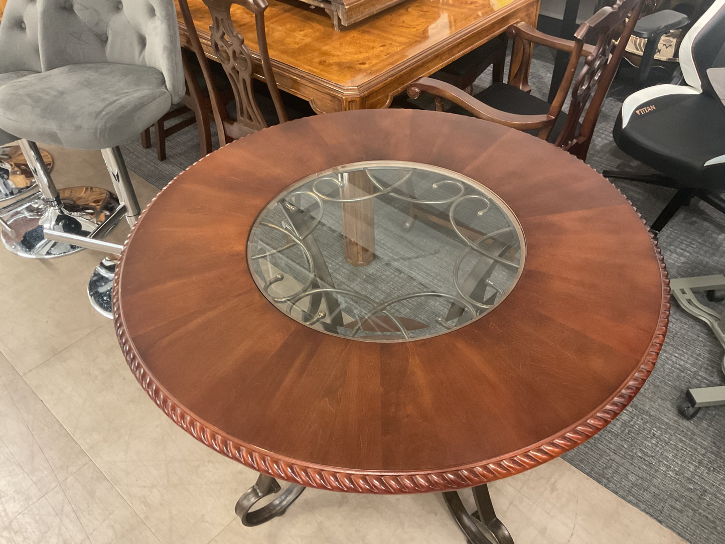 Cinnamon Twist Table