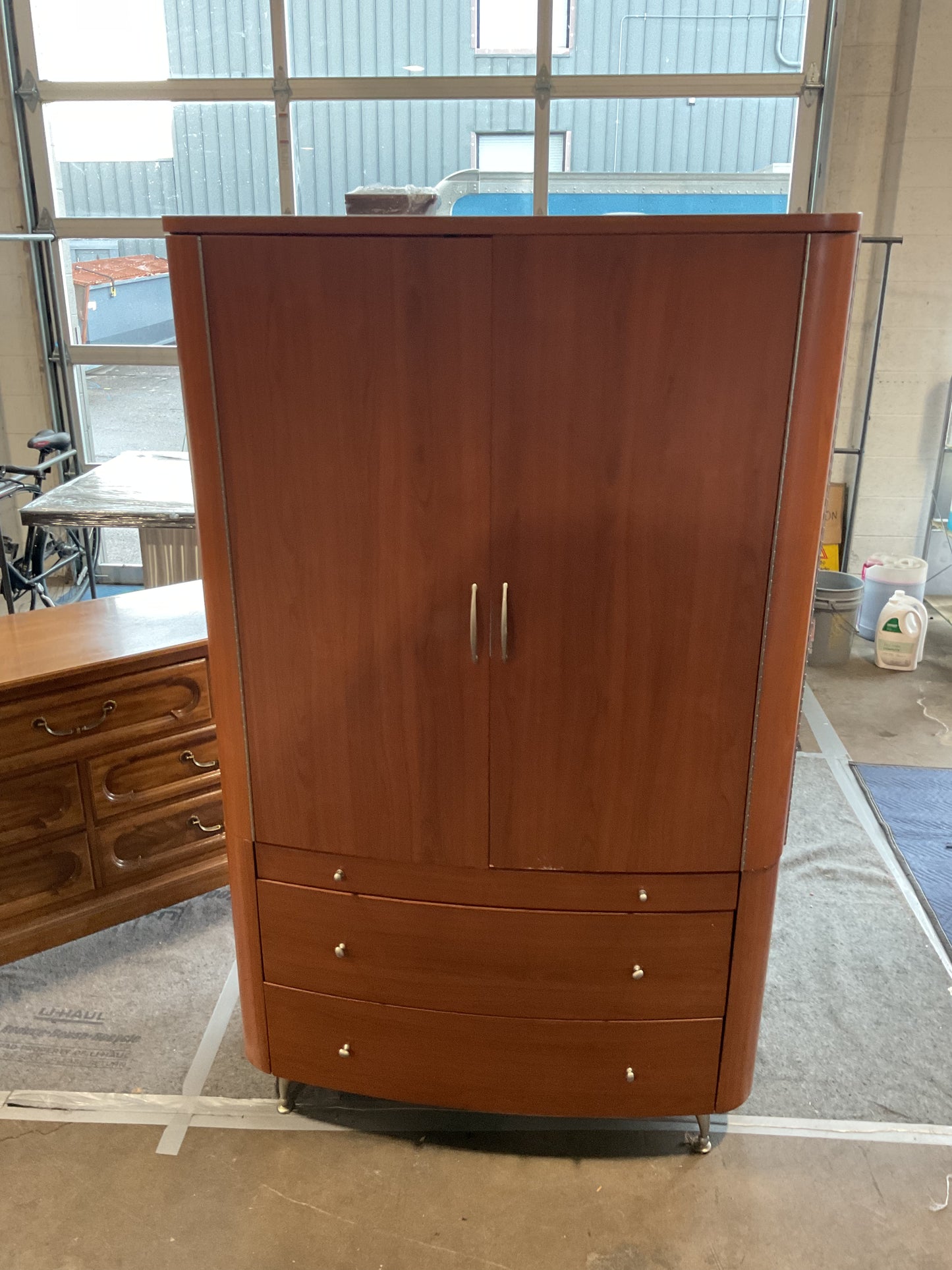 Marvelous Media Console *WH