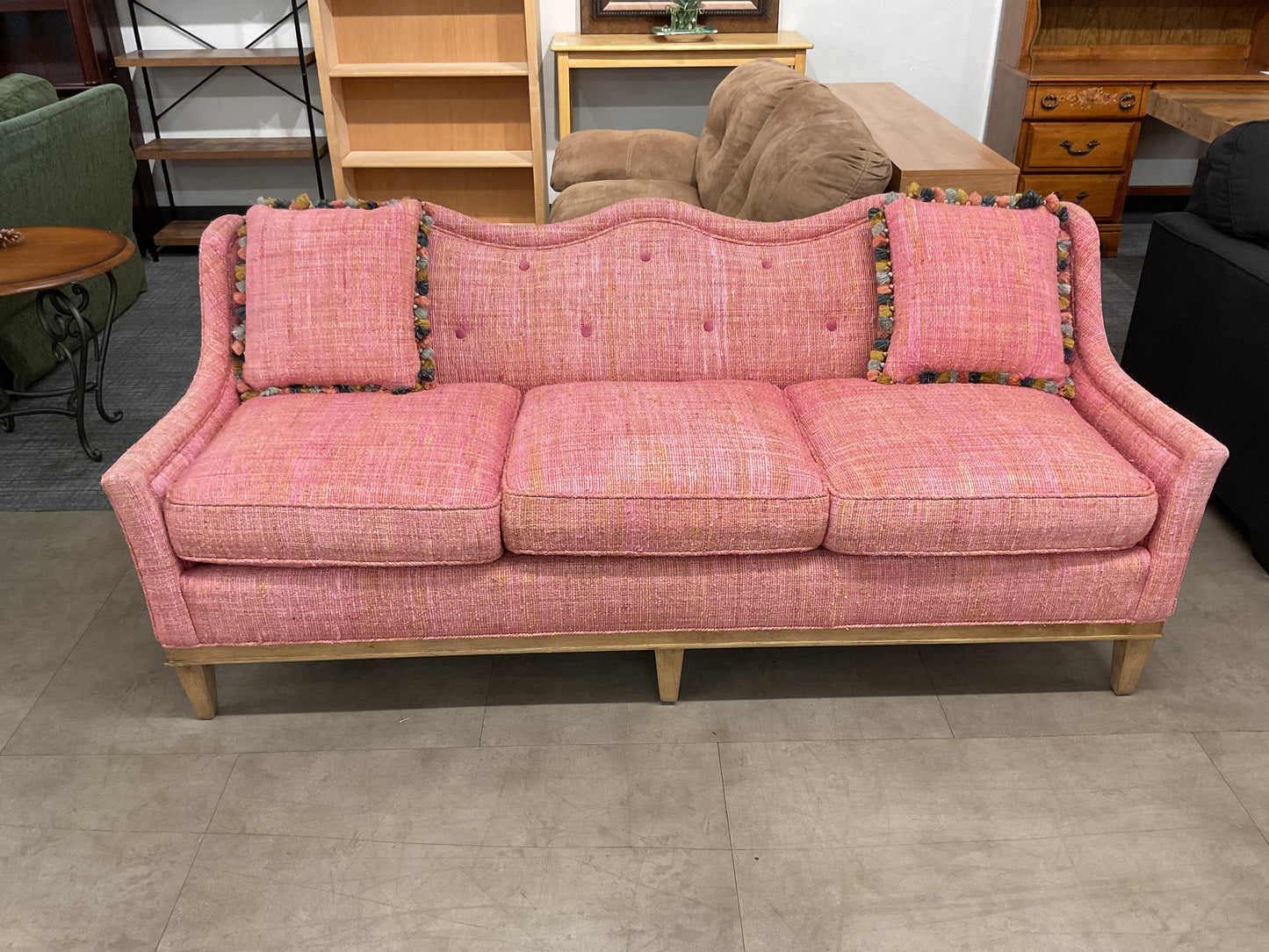 Pretty Women Sofa