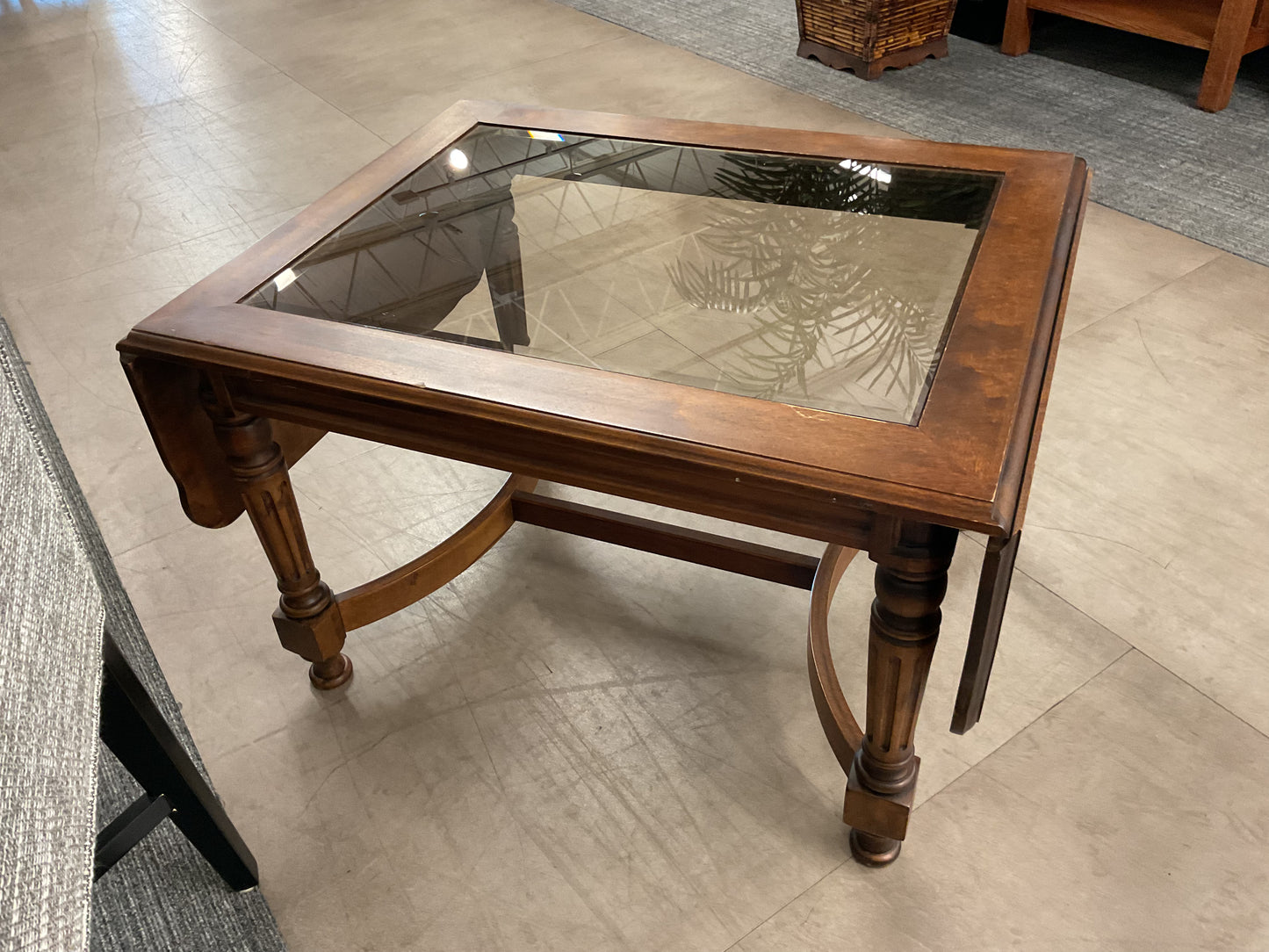 Drop Leaf Coffee Table