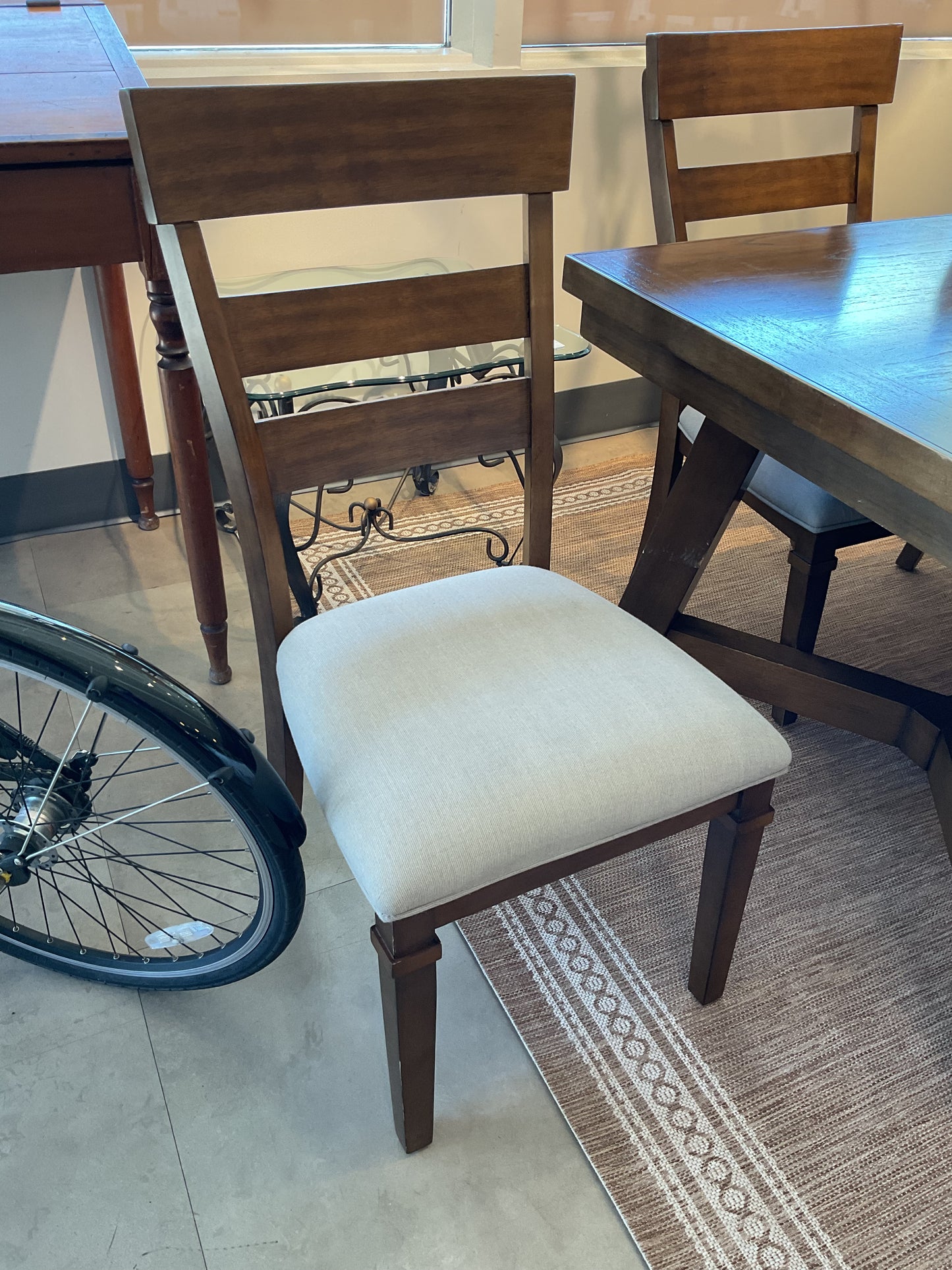 The Village Dining Set