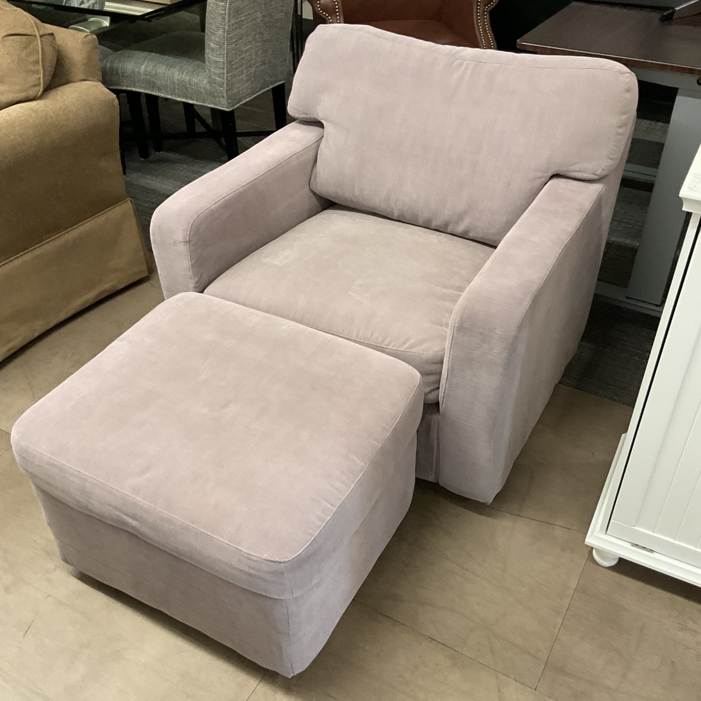 Land B4 Time Chair & Ottoman