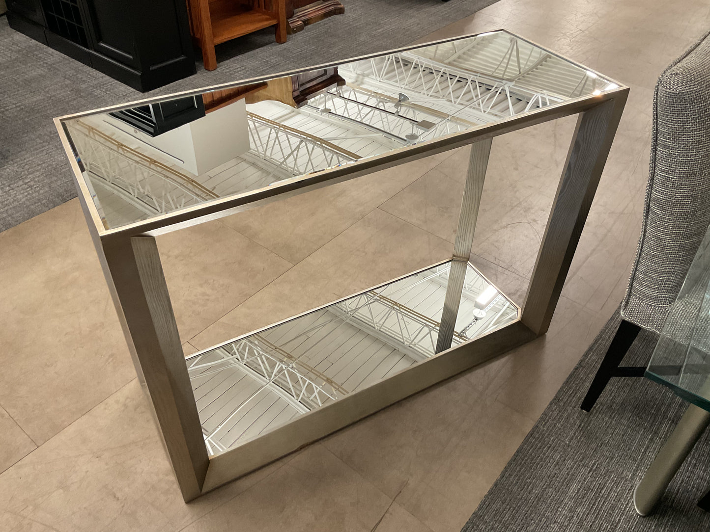 Gallory Mirror Side Table
