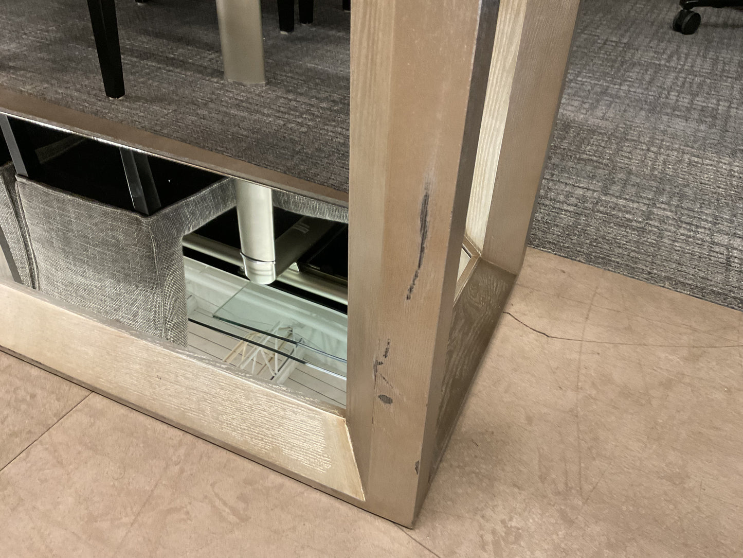 Gallory Mirror Side Table