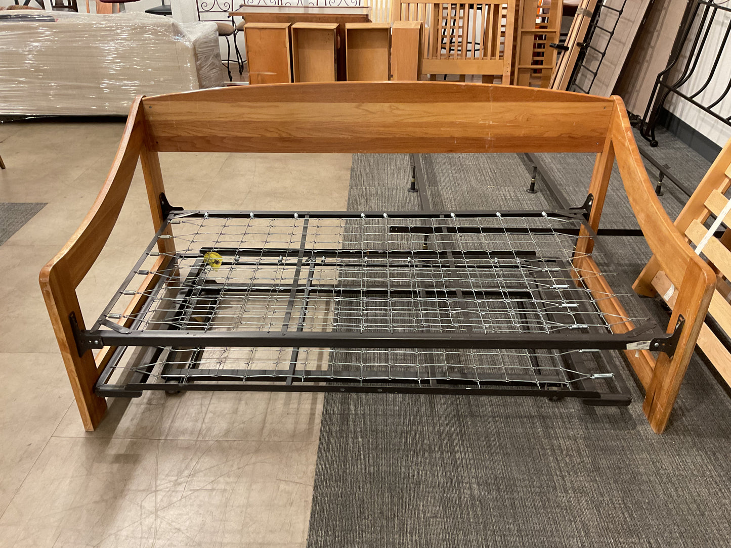 Most Simple Twin Bed (B039)