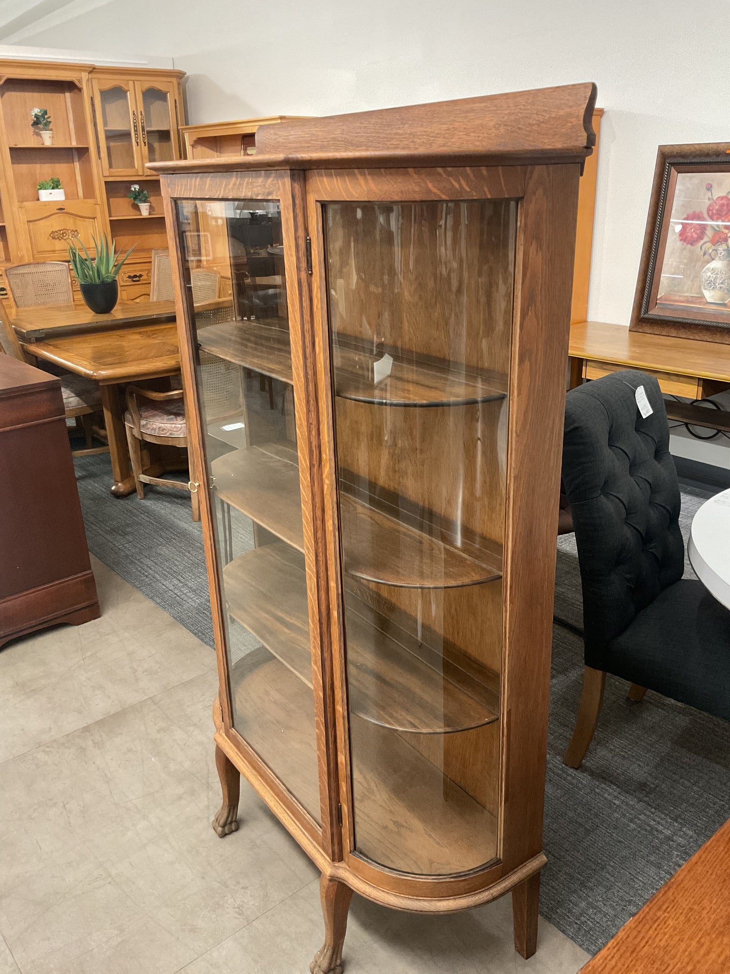 Throw Back Cabinet