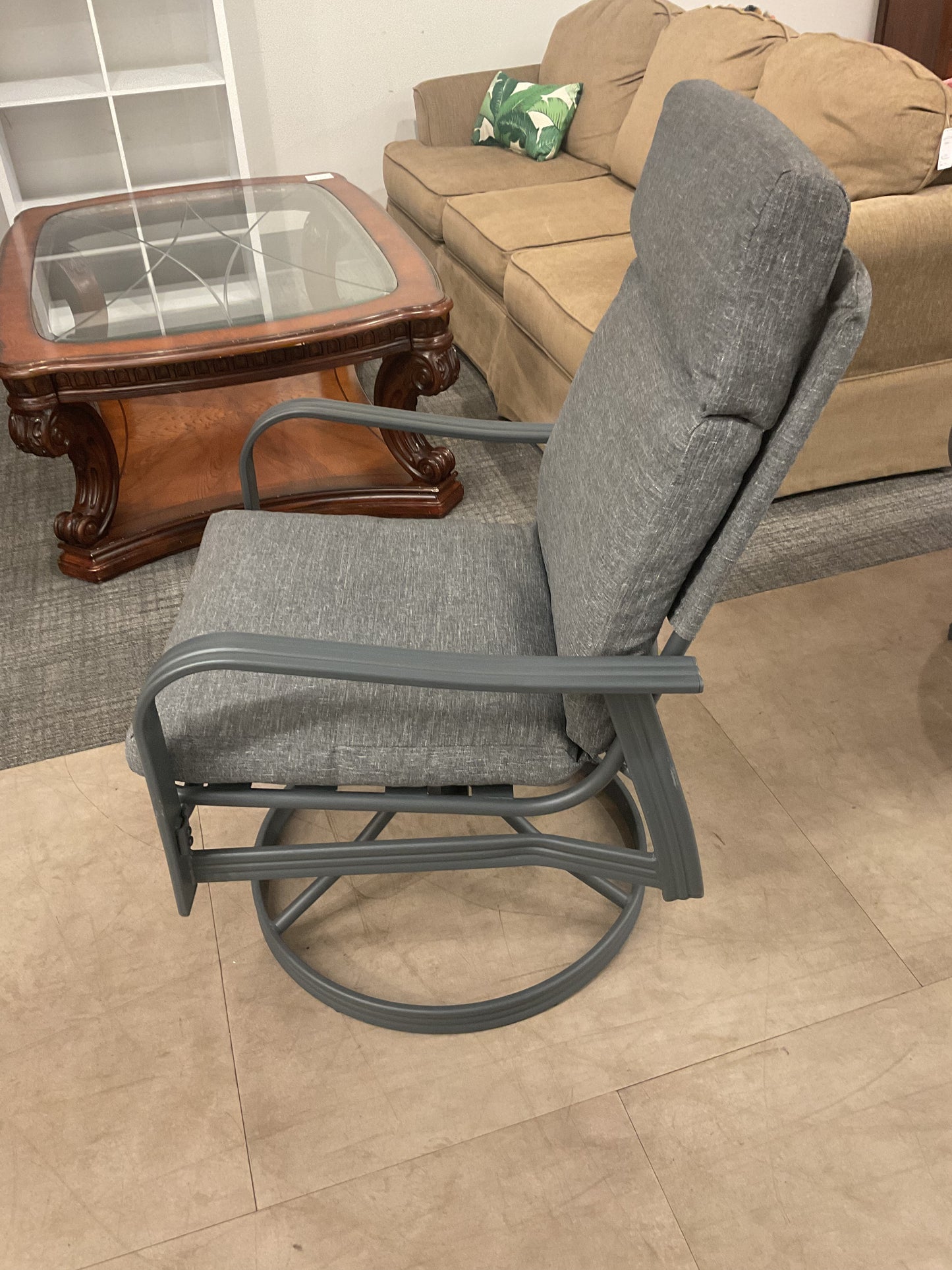 Round N Round Chair