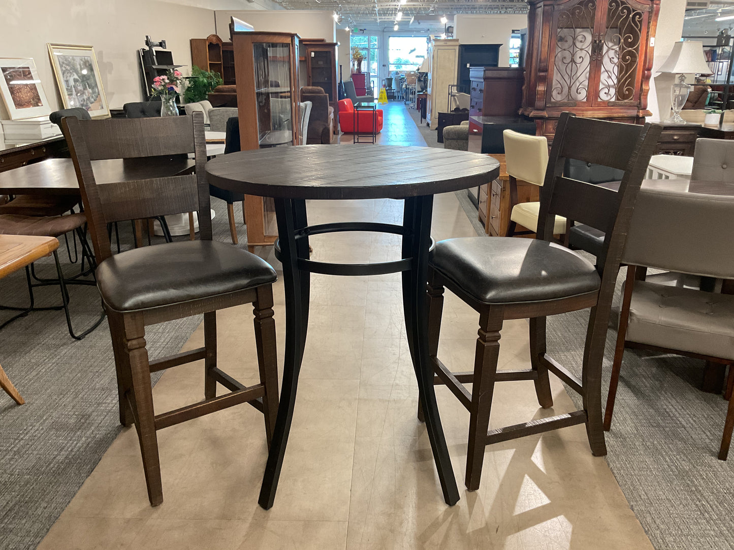 Grub Hub Table Set