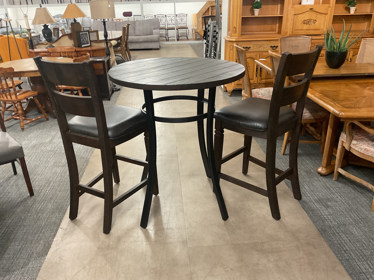 Grub Hub Table Set