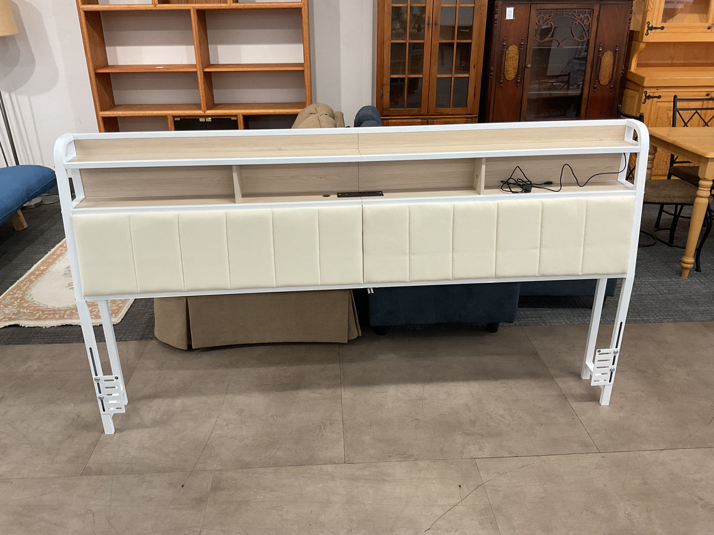 LED King Headboard (B074)