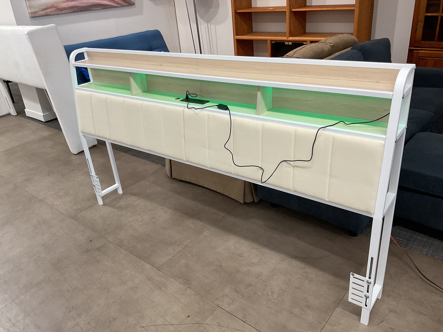 LED King Headboard (B074)