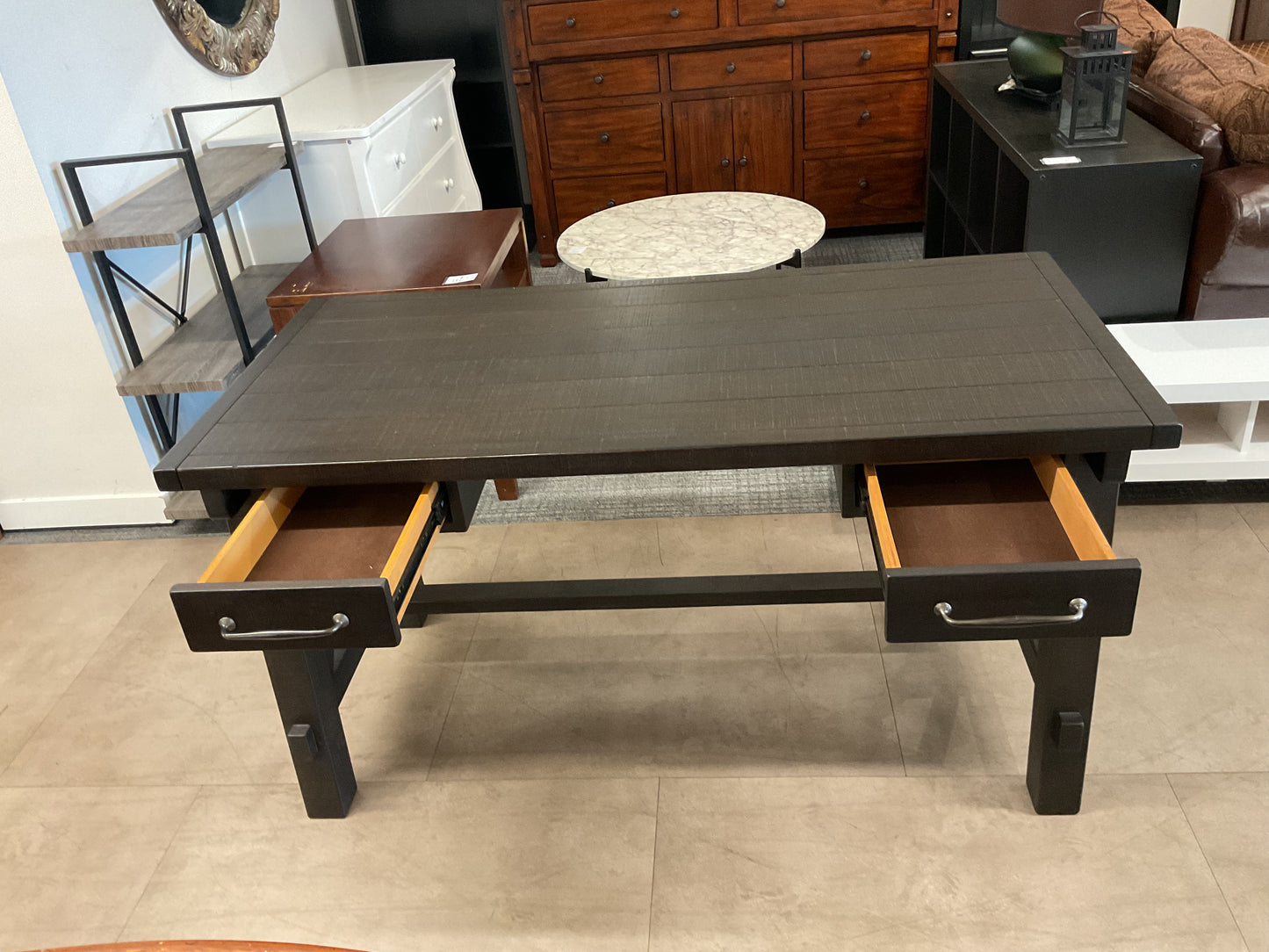 Xcellent Desk